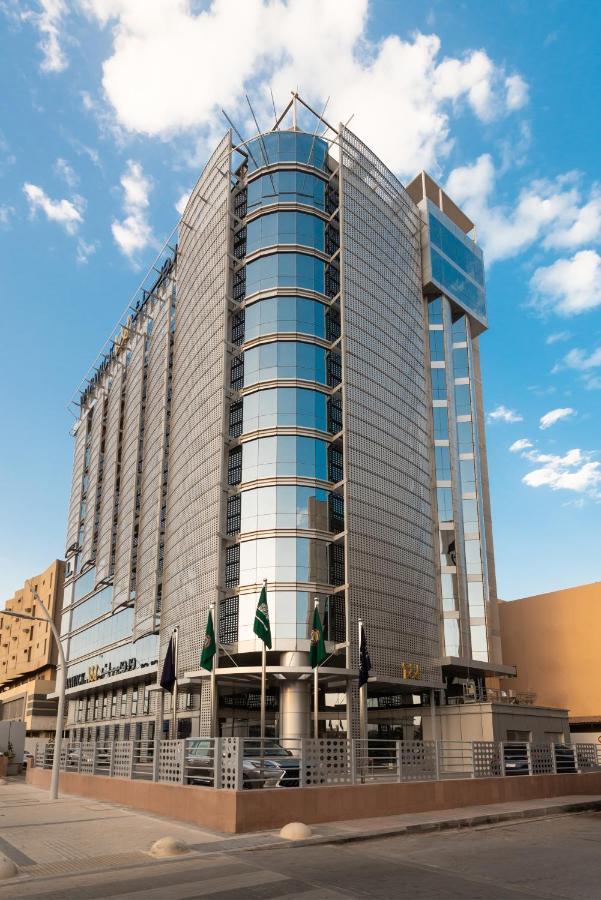 Warwick Riyadh Hotel Exterior foto