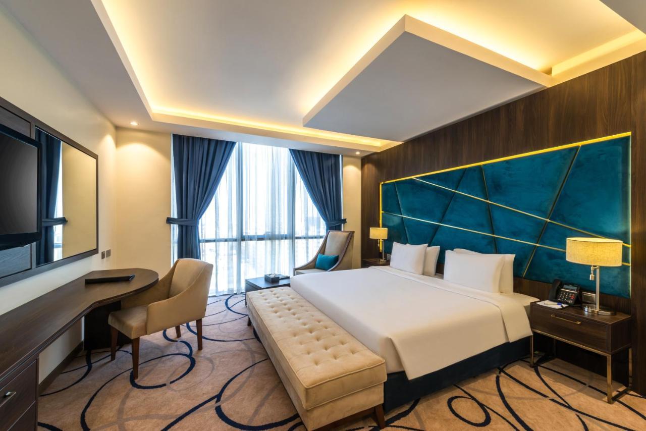 Warwick Riyadh Hotel Exterior foto
