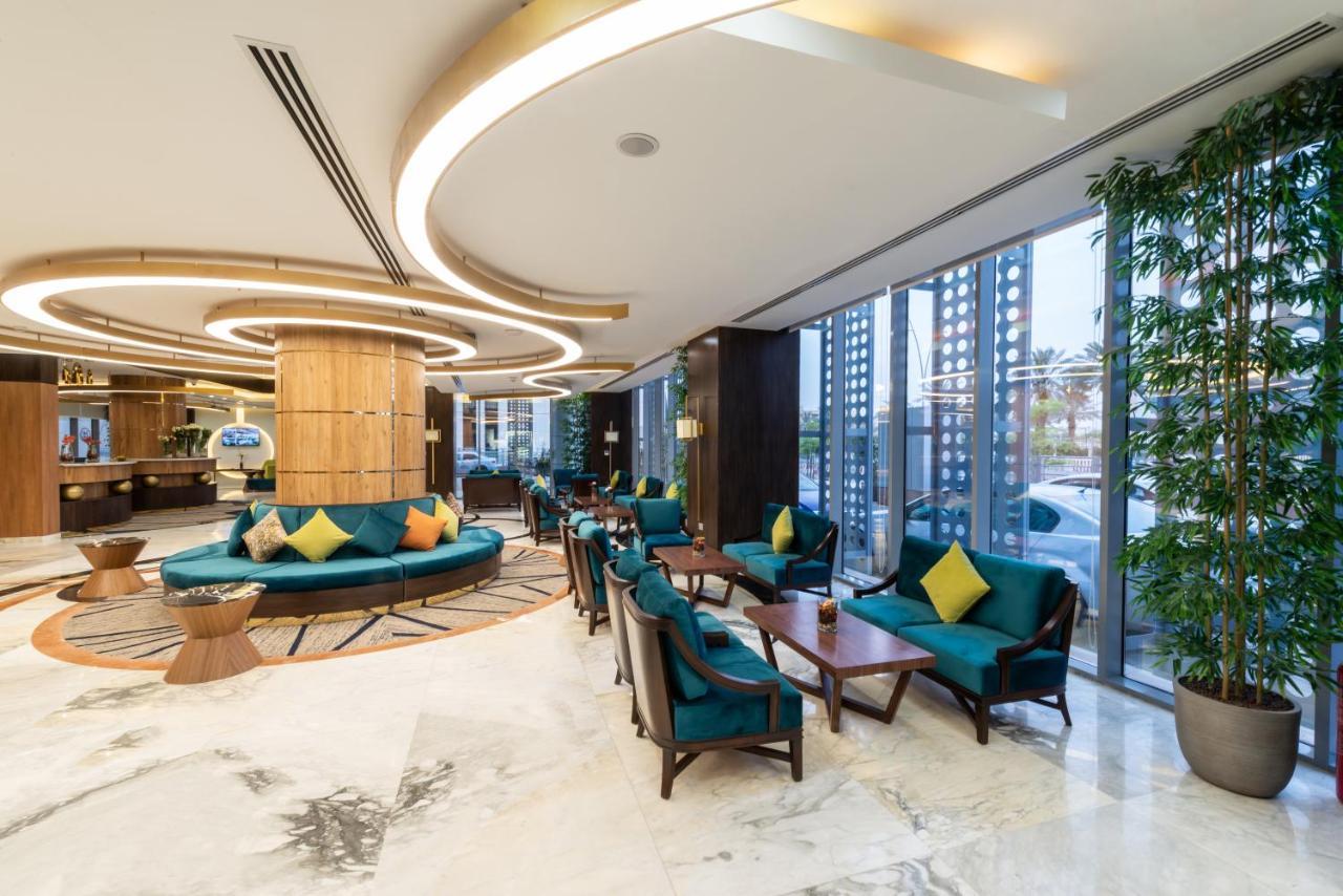 Warwick Riyadh Hotel Exterior foto