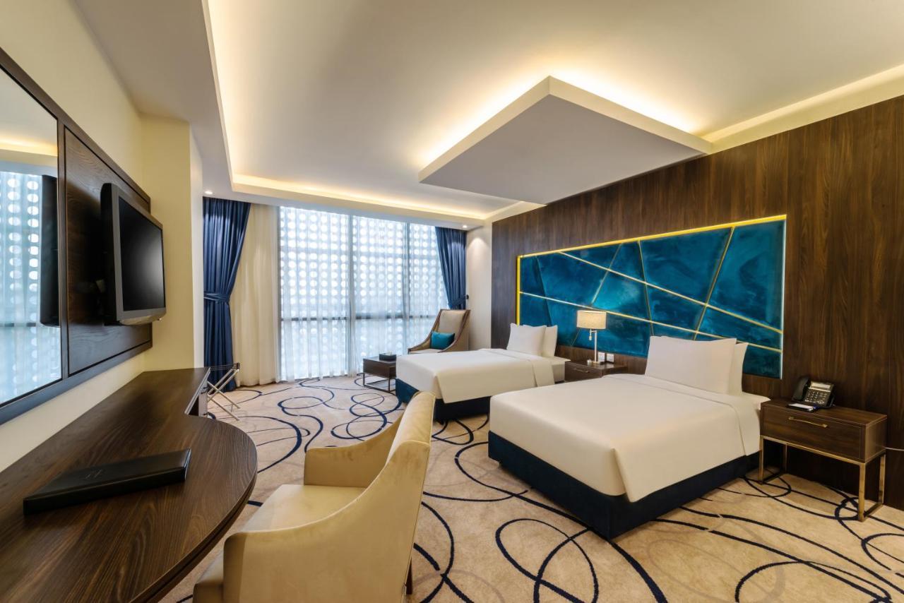 Warwick Riyadh Hotel Exterior foto