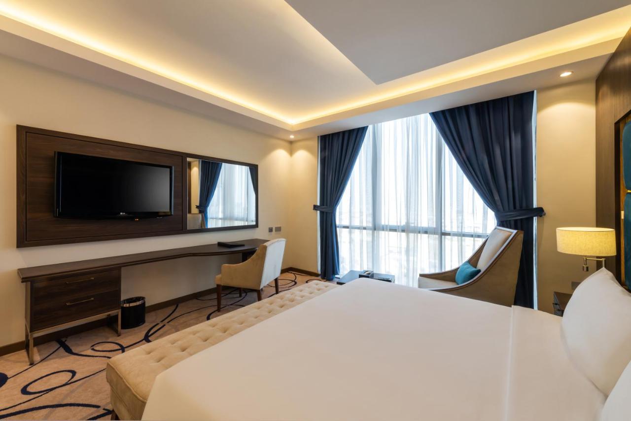 Warwick Riyadh Hotel Exterior foto